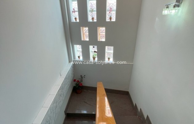 Wiederverkauf - Villa - La Union