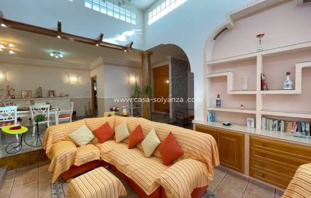 Wiederverkauf - Villa - La Union