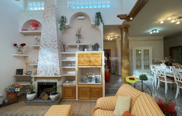 Wiederverkauf - Villa - La Union