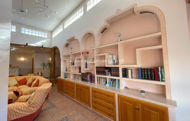 Wiederverkauf - Villa - La Union