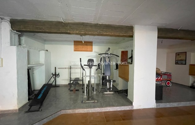 Wiederverkauf - Villa - La Union