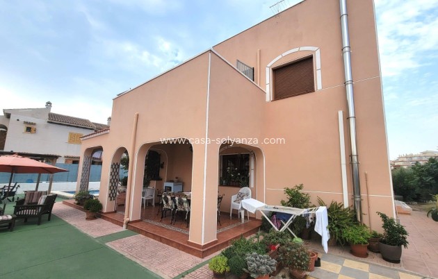 Revente - Independent villa - Torrevieja - Aguas nuevas