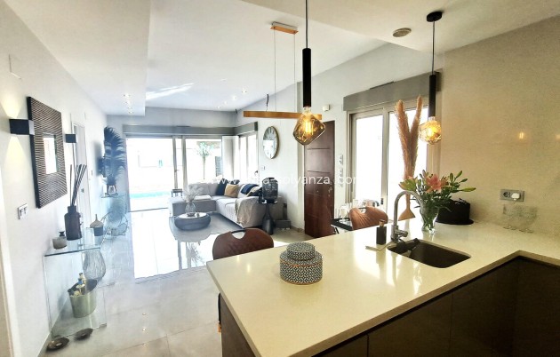 Resale - Villa - Orihuela Costa - Costa Blanca