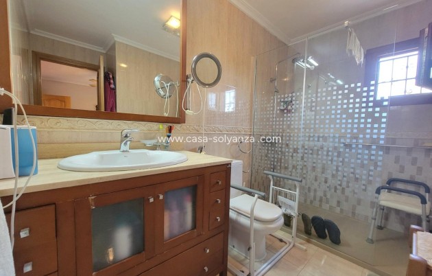 Revente - Independent villa - Torrevieja - Aguas nuevas