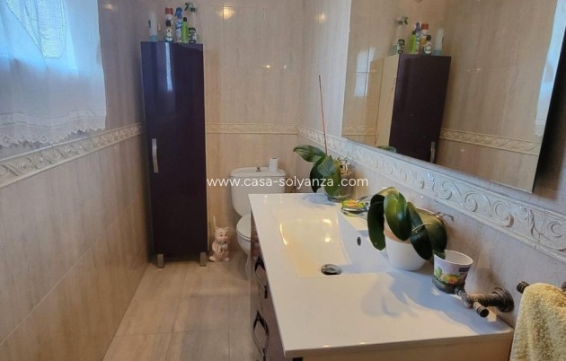 Revente - Independent villa - Torrevieja - Aguas nuevas