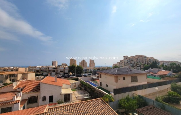 Revente - Independent villa - Torrevieja - Aguas nuevas