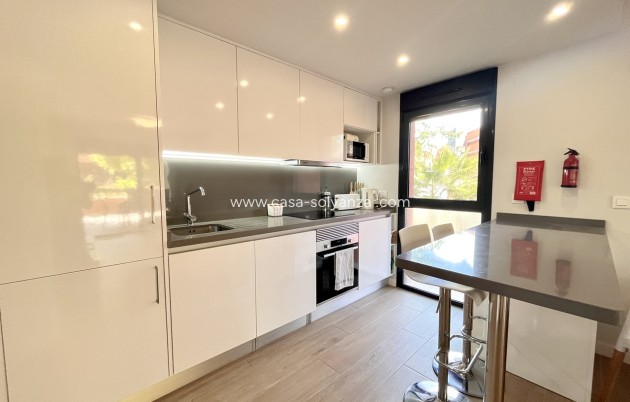 Wiederverkauf - Wohnung - Villamartin - Villamartín