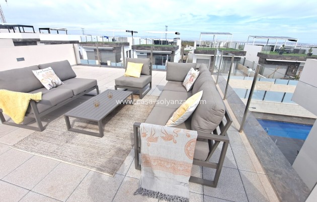Resale - Villa - Orihuela Costa - Costa Blanca