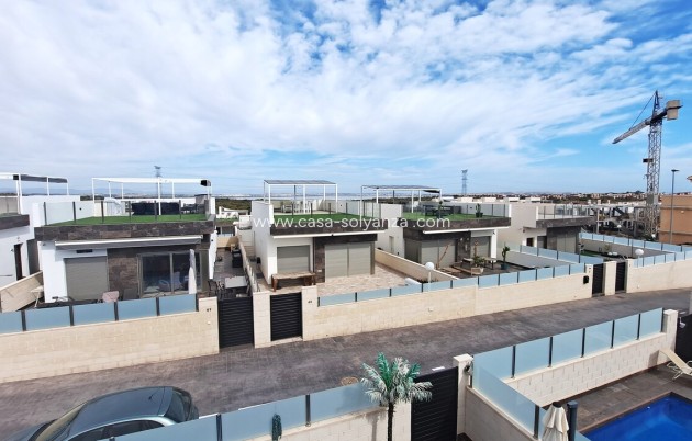 Resale - Villa - Orihuela Costa - Costa Blanca