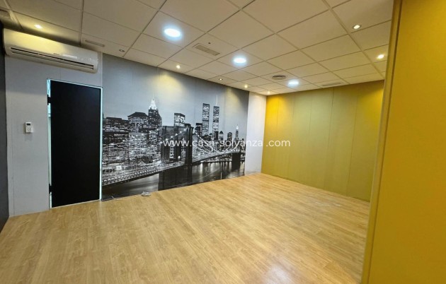 Herverkoop - Reclame - Guardamar del Segura - Costa Blanca