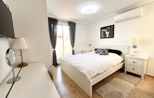 Revente - Maison de ville - La Mata - Costa Blanca