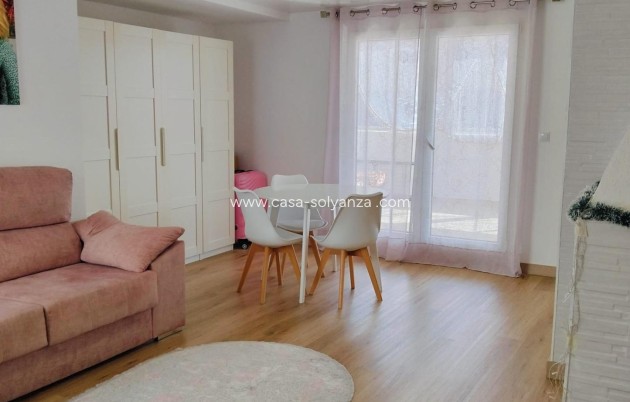 Wiederverkauf - Wohnung - Alicante - Altozano