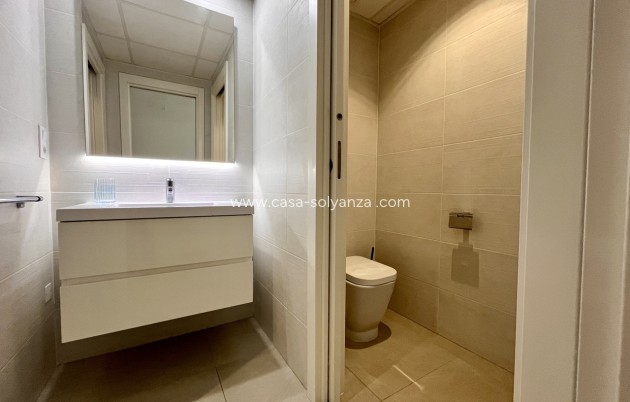 Reventa - Apartamento / piso - Playa Flamenca - Costa Blanca