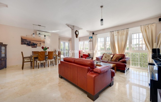 Revente - Villa - Orihuela Costa - Costa Blanca