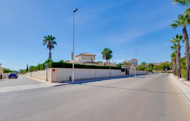 Revente - Villa - Orihuela Costa - Costa Blanca