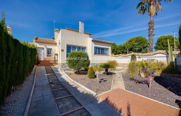 Revente - Villa - Orihuela Costa - Costa Blanca