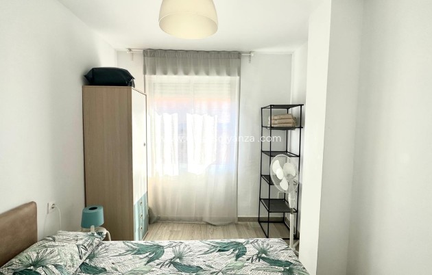 Revente - Appartement - Torrevieja - Paseo Maritimo