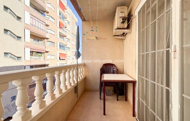 Revente - Appartement - Torrevieja - Center