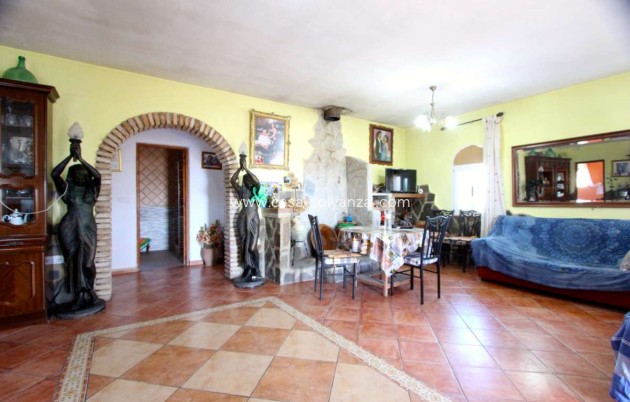 Resale - Villa - Albudeite - Inland