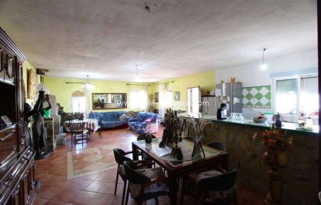 Resale - Villa - Albudeite - Inland