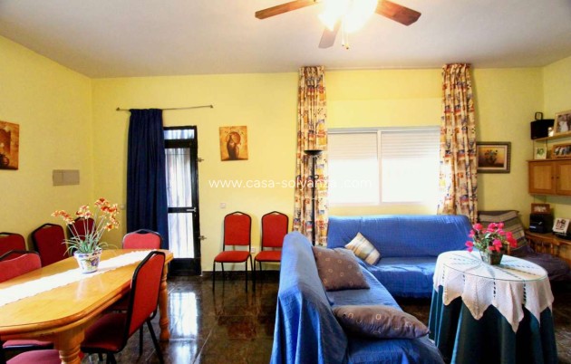 Resale - Villa - Canadas De San Pedro - Inland