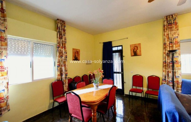 Resale - Villa - Canadas De San Pedro - Inland