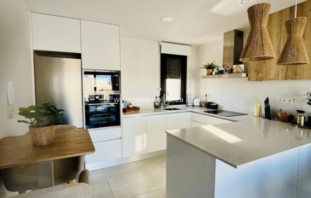 Revente - Appartement - Las Filipinas - Inland