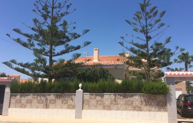 Wiederverkauf - Villa - Torrevieja