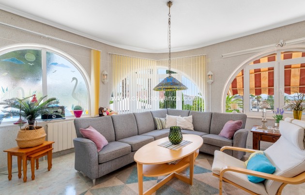 Resale - Villa - Ciudad Quesada - Rojales