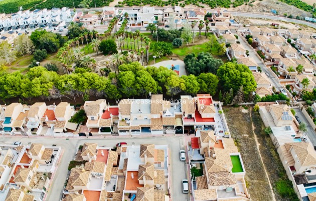 Revente - Villa - Torrevieja - Los Altos