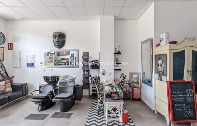 Revente - Commercial - Lo Crispin - Inland