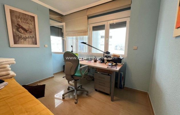 Revente - Appartement - Benidorm - Rincon De Loix Cruz