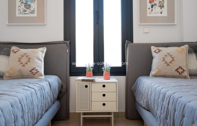 Neue Gebäude - Quad - Gran alacant