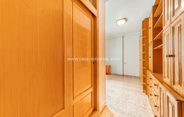 Revente - Appartement - Torrevieja - Puerto