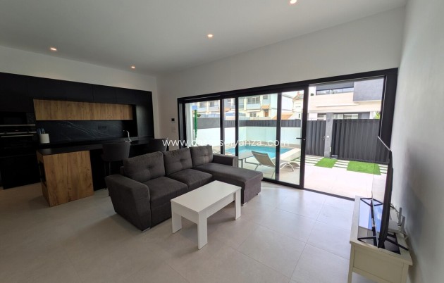 Revente - Bungalow - Pilar de la Horadada - Costa Blanca