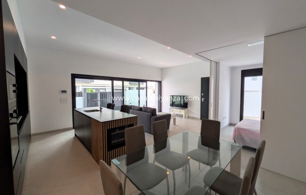 Revente - Bungalow - Pilar de la Horadada - Costa Blanca