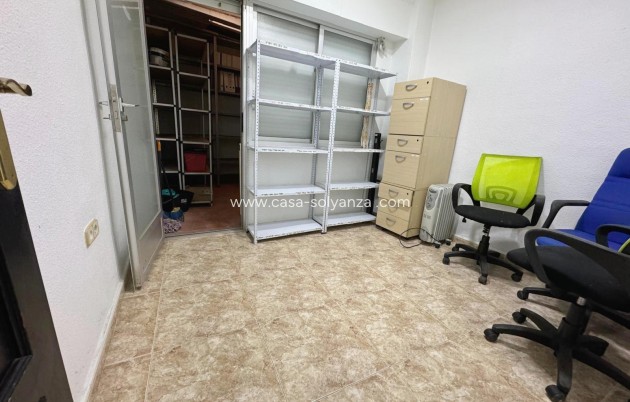 Revente - Commercial - Guardamar del Segura - Avenida Pais Valenciàno