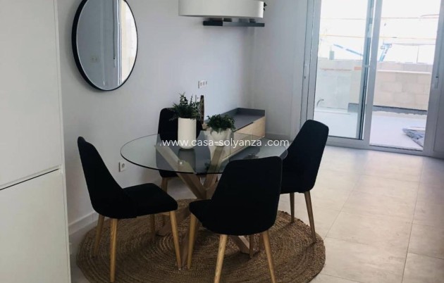 Revente - Maison de ville - Torrevieja - Aguas nuevas