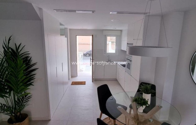 Revente - Maison de ville - Torrevieja - Aguas nuevas