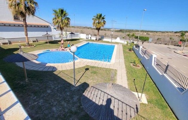 Revente - Maison de ville - San Miguel de Salinas - Ciudad de las comunicaciones