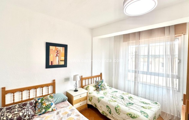Revente - Appartement - Torrevieja - Center
