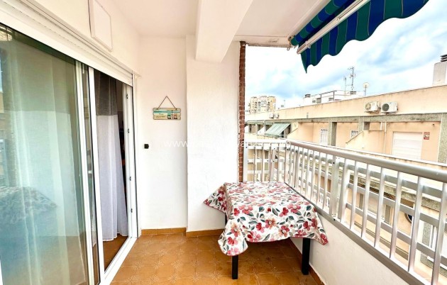 Revente - Appartement - Torrevieja - Center