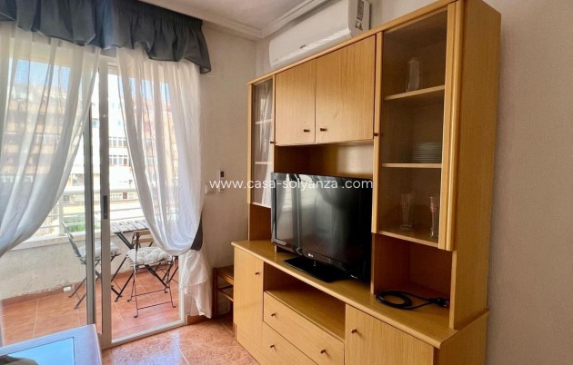 Herverkoop - Appartement / flat - Torrevieja - Playa de los Locos