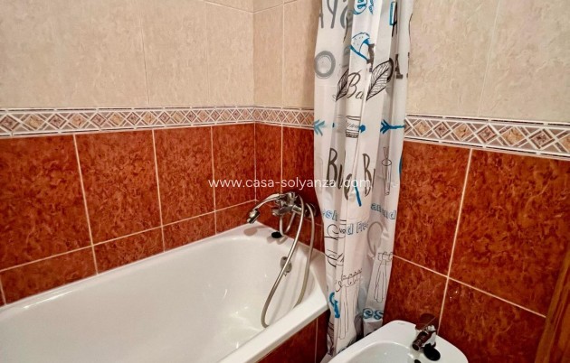 Herverkoop - Appartement / flat - Torrevieja - Playa de los Locos