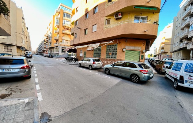 Revente - Commercial - Torrevieja - Costa Blanca