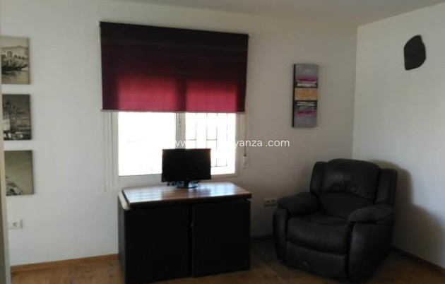 Revente - Villa - La Matanza - Inland