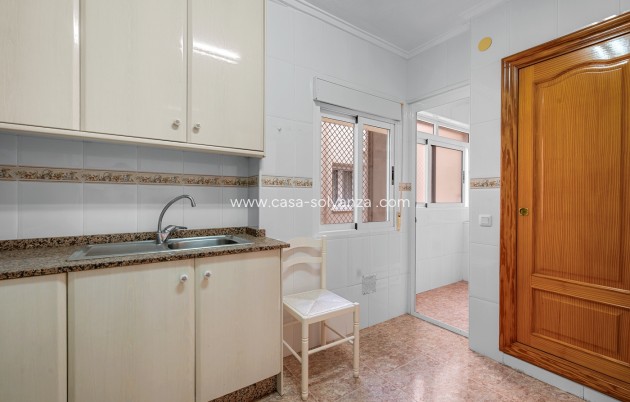 Wiederverkauf - Wohnung - Torrevieja