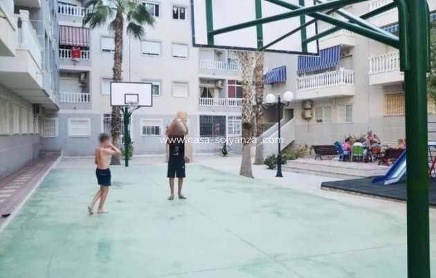 Reventa - Apartamento / piso - Torrevieja - Costa Blanca