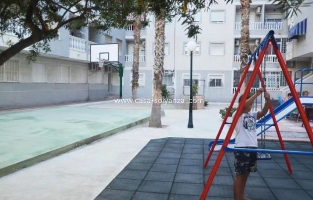 Reventa - Apartamento / piso - Torrevieja - Costa Blanca