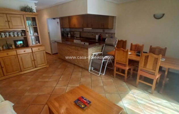 Resale - Bungalow - Torrevieja - Costa Blanca